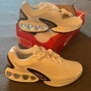 Nike air max shoes 👟